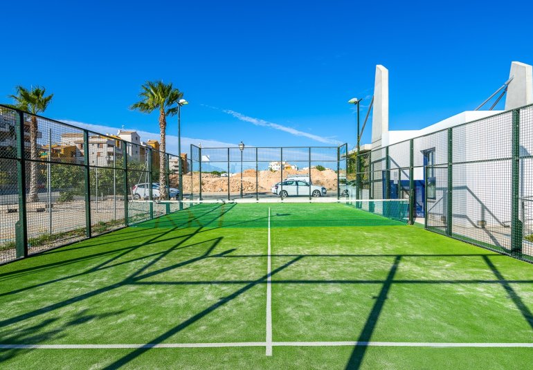 Reventa - Piso -
Orihuela Costa - Punta Prima