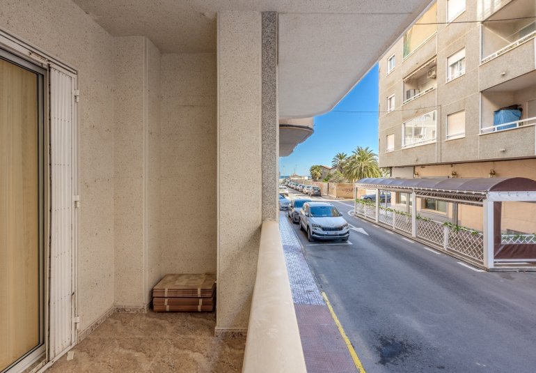 Reventa - Piso -
Torrevieja - Playa del Cura