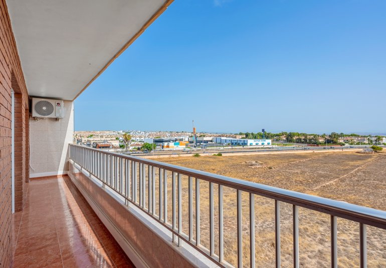 Reventa - Piso -
Torrevieja - Punta Prima