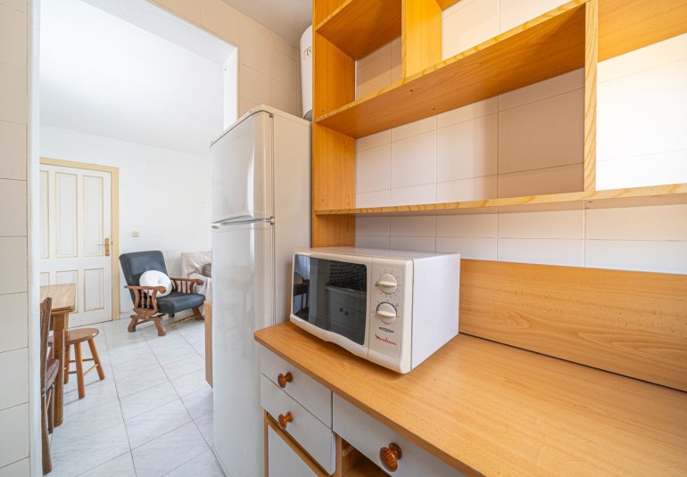Reventa - Piso -
Torrevieja