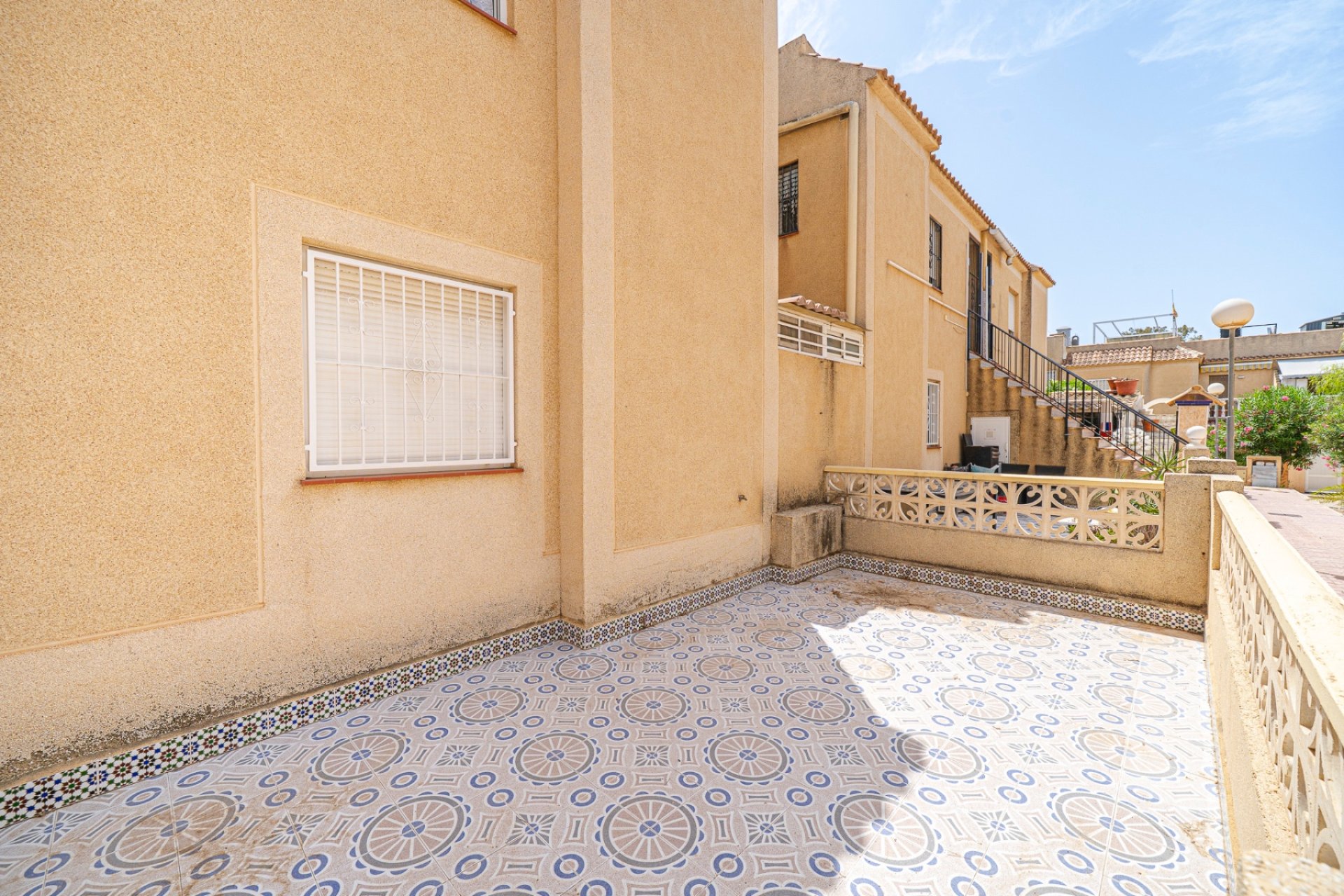 Reventa - Piso -
Torrevieja