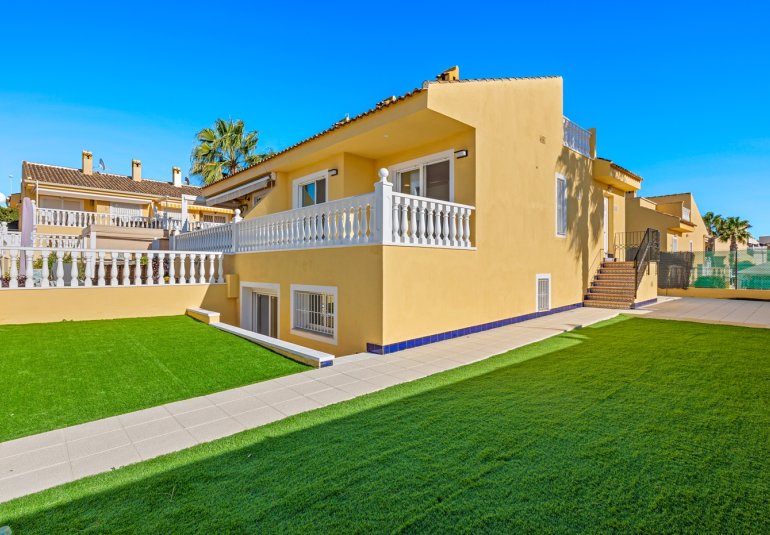 Reventa - Semi-adosado -
Benimar