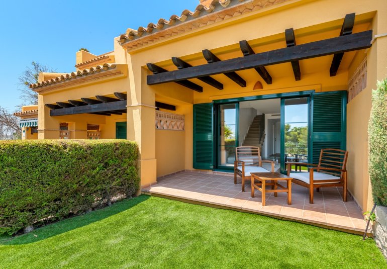 Reventa - Town House -
Finestrat - Sierra cortina