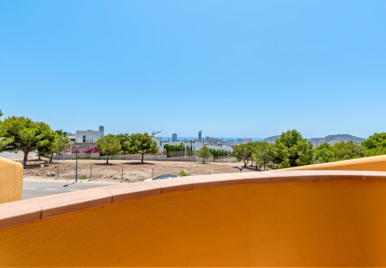 Reventa - Town House -
Finestrat - Sierra cortina