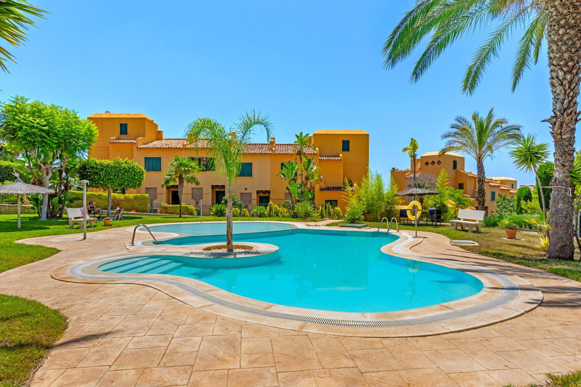 Reventa - Town House -
Finestrat - Sierra cortina