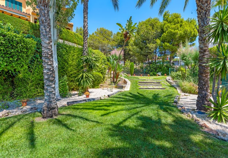 Reventa - Town House -
Finestrat - Sierra cortina