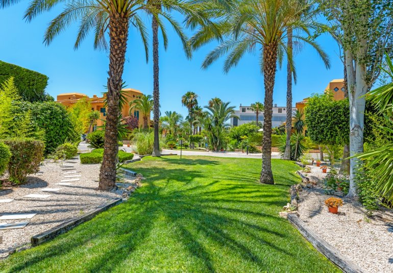 Reventa - Town House -
Finestrat - Sierra cortina