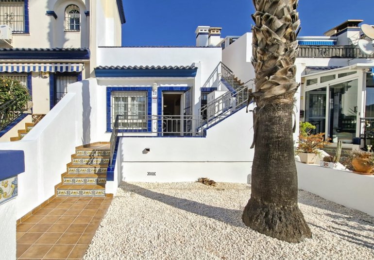 Reventa - Town House -
Villamartín