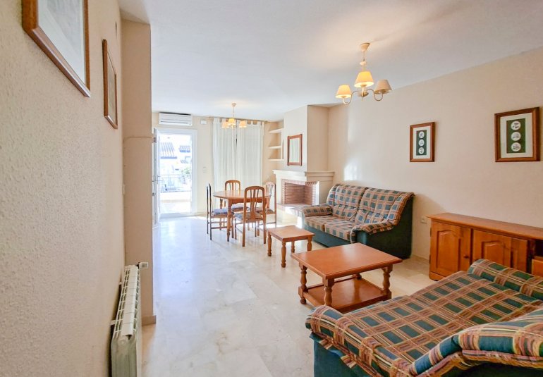 Reventa - Town House -
Villamartín