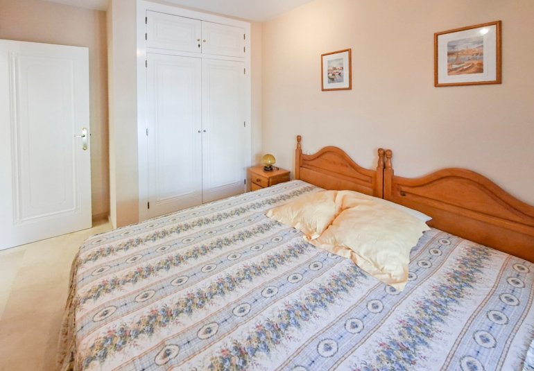 Reventa - Town House -
Villamartín