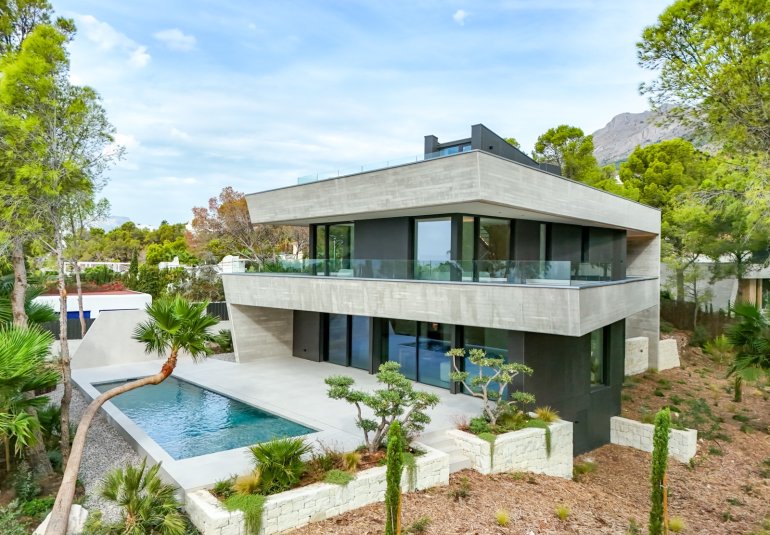 Reventa - Villa -
Altea