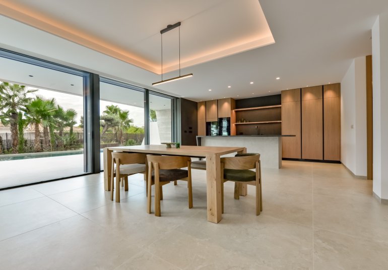 Reventa - Villa -
Altea