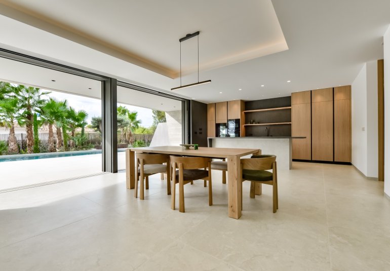 Reventa - Villa -
Altea