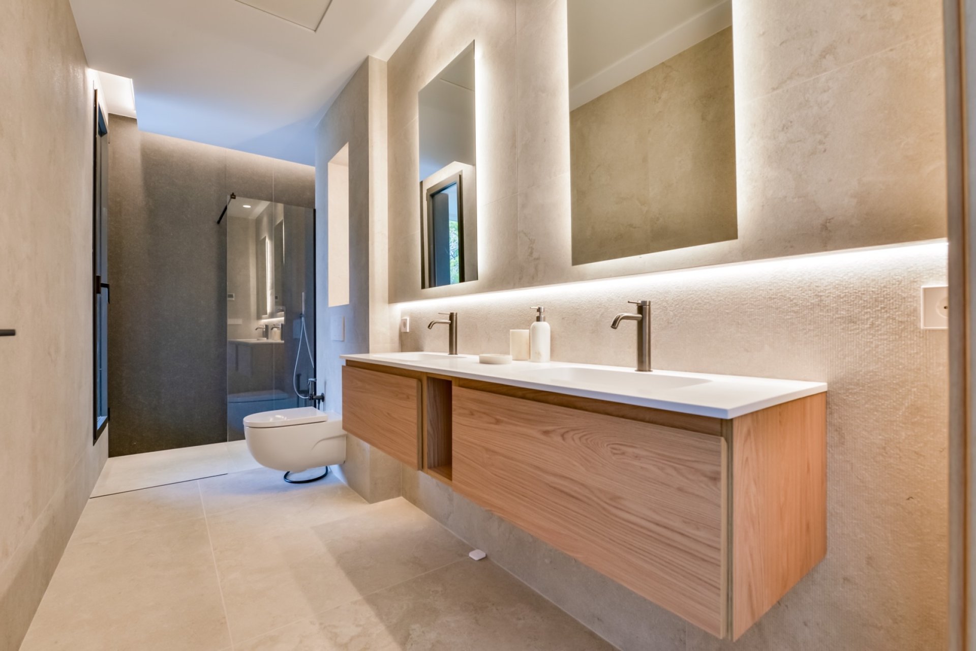 Reventa - Villa -
Altea