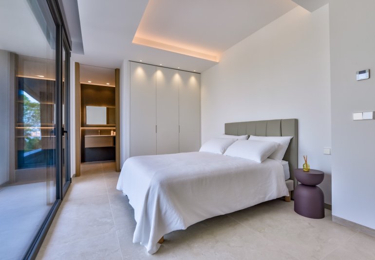 Reventa - Villa -
Altea