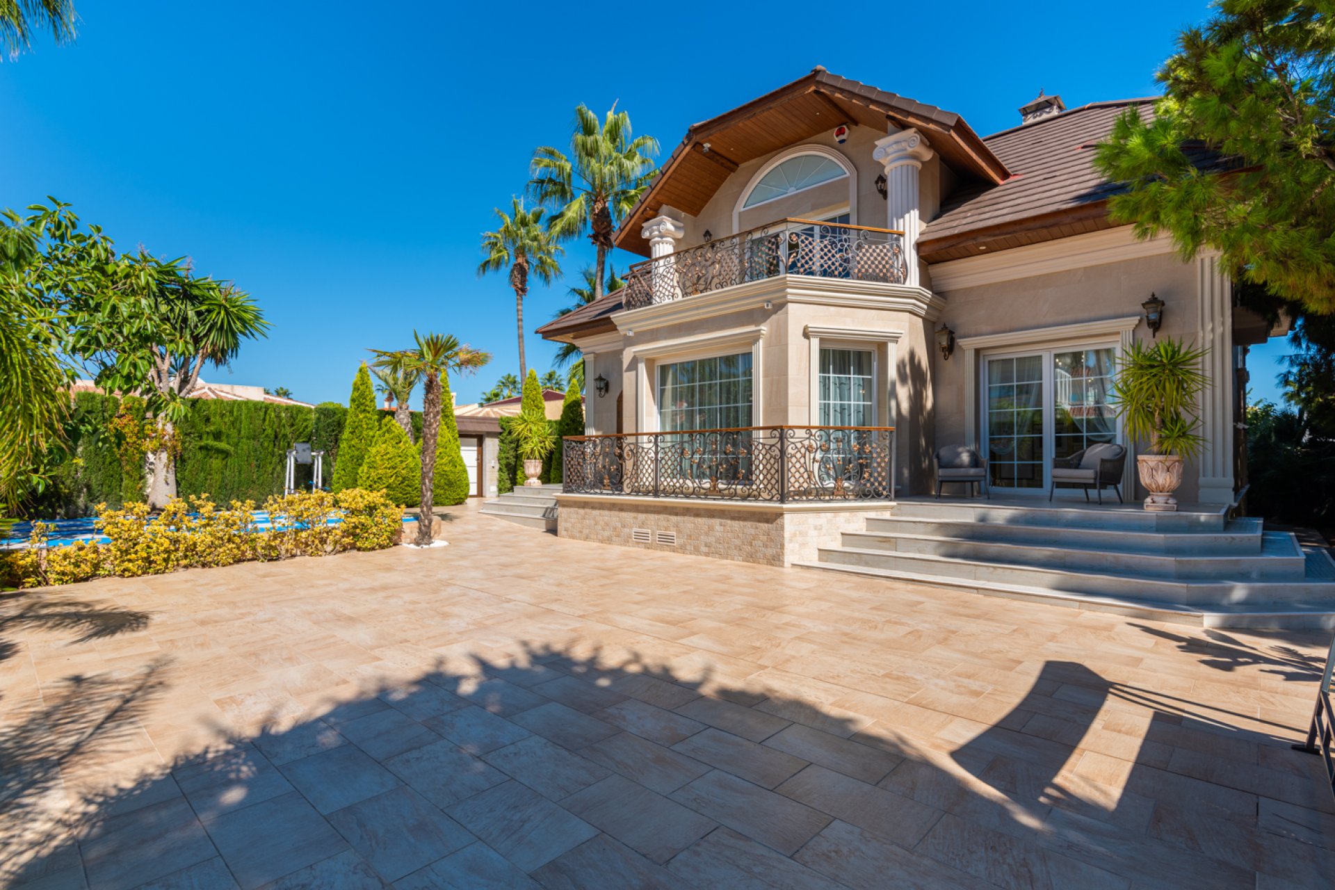 Reventa - Villa -
Ciudad Quesada - Rojales - Doña pepa