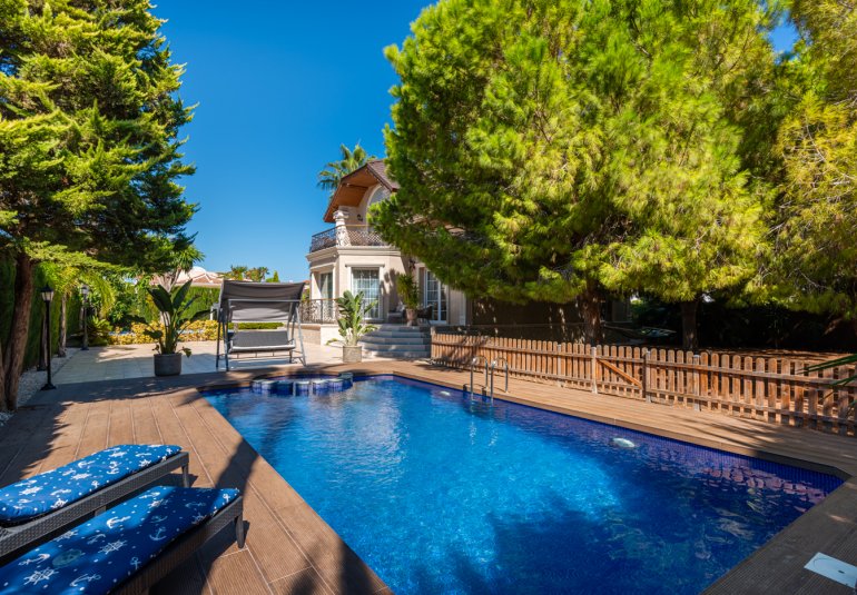 Reventa - Villa -
Ciudad Quesada - Rojales - Doña pepa