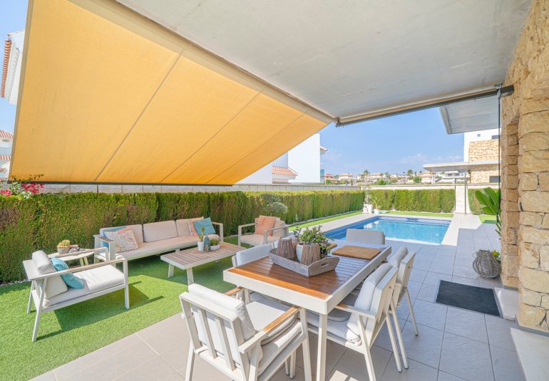 Reventa - Villa -
Ciudad Quesada - Rojales - Lo Pepín