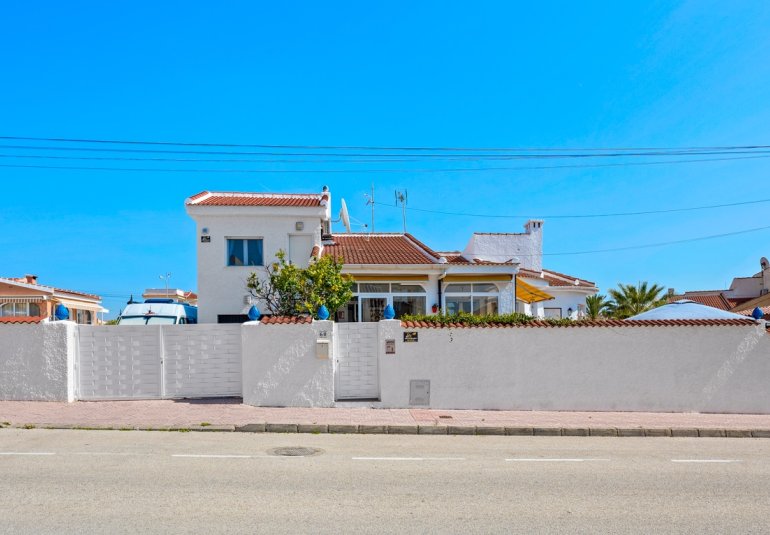Reventa - Villa -
Ciudad Quesada - Rojales - Rojales