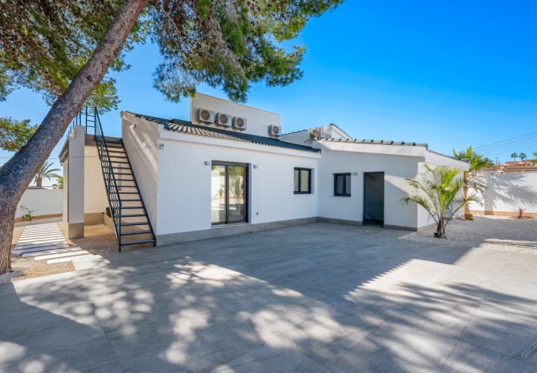 Reventa - Villa -
Ciudad Quesada - Rojales - Rojales