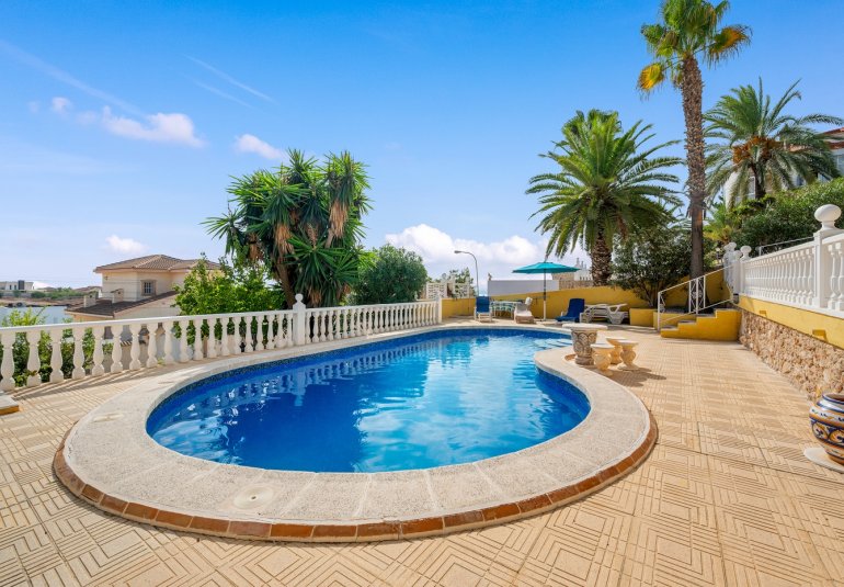 Reventa - Villa -
Ciudad Quesada - Rojales - Rojales
