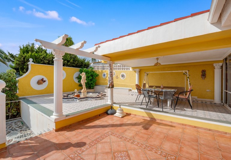 Reventa - Villa -
Ciudad Quesada - Rojales - Rojales