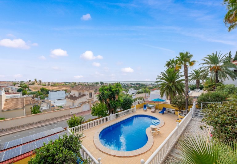 Reventa - Villa -
Ciudad Quesada - Rojales - Rojales