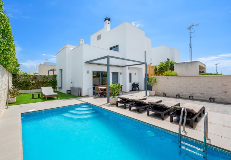 Reventa - Villa -
Ciudad Quesada - Rojales - Rojales