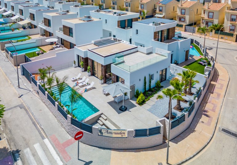 Reventa - Villa -
El Campello - El Amerador
