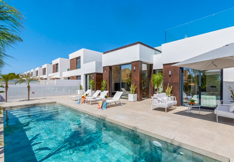 Reventa - Villa -
El Campello - El Amerador
