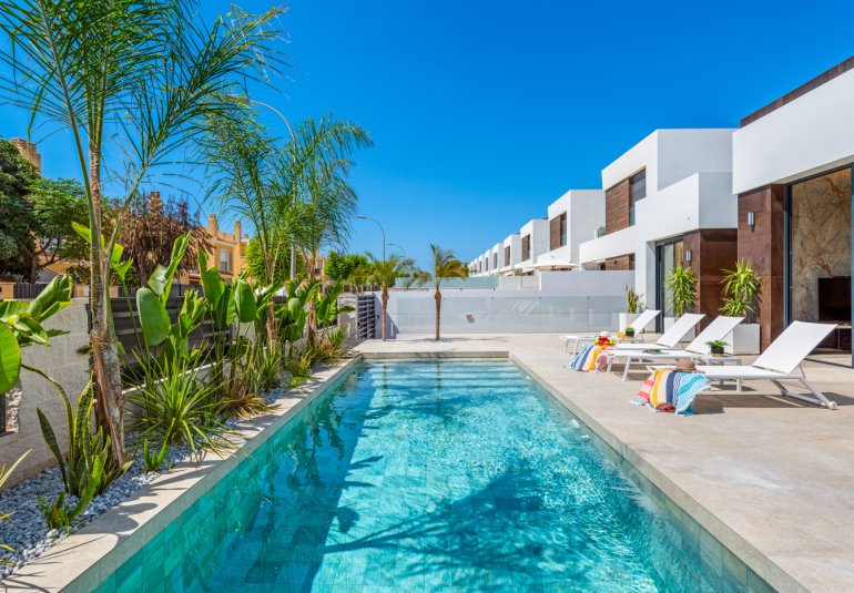 Reventa - Villa -
El Campello - El Amerador