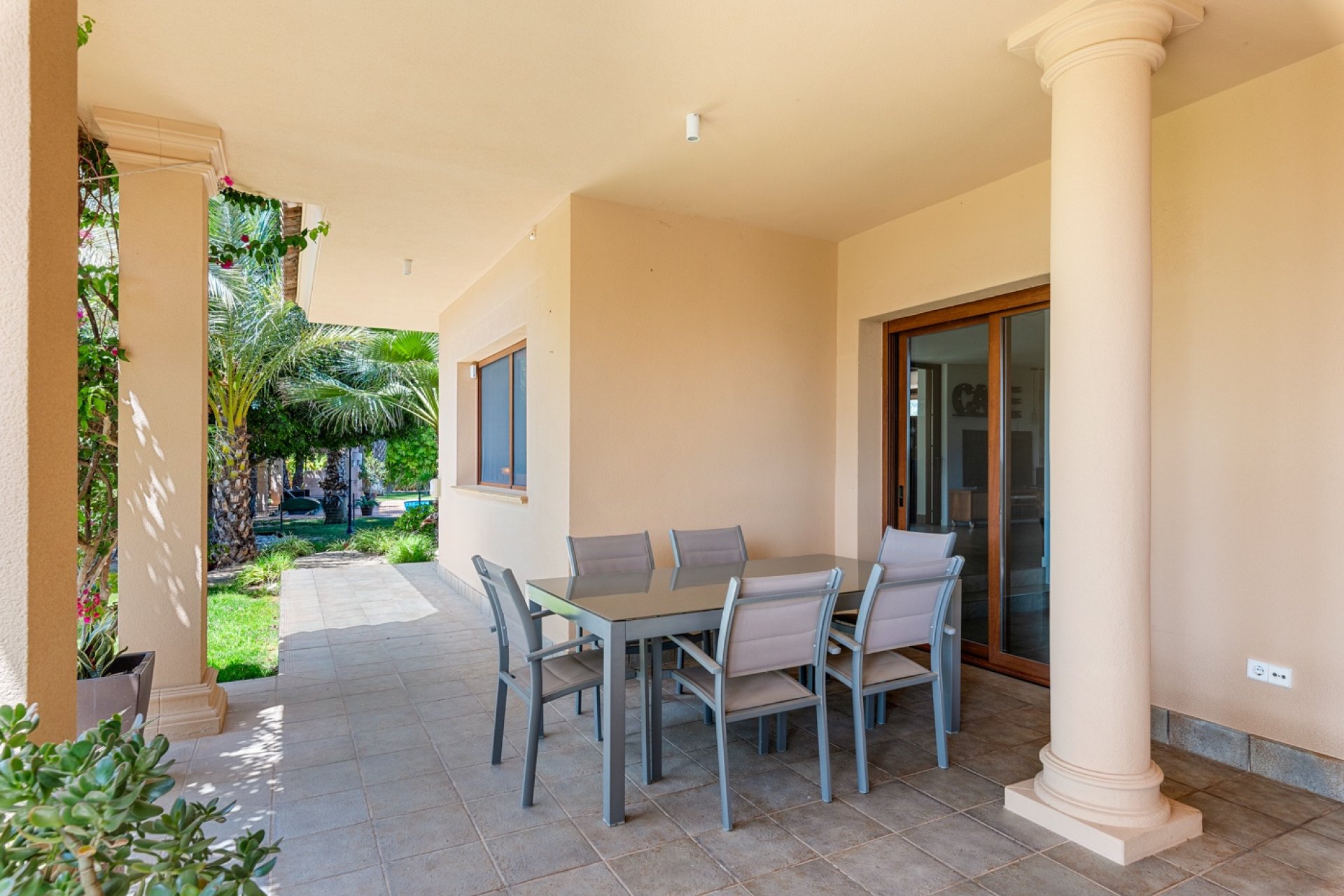 Reventa - Villa -
Elche/Elx