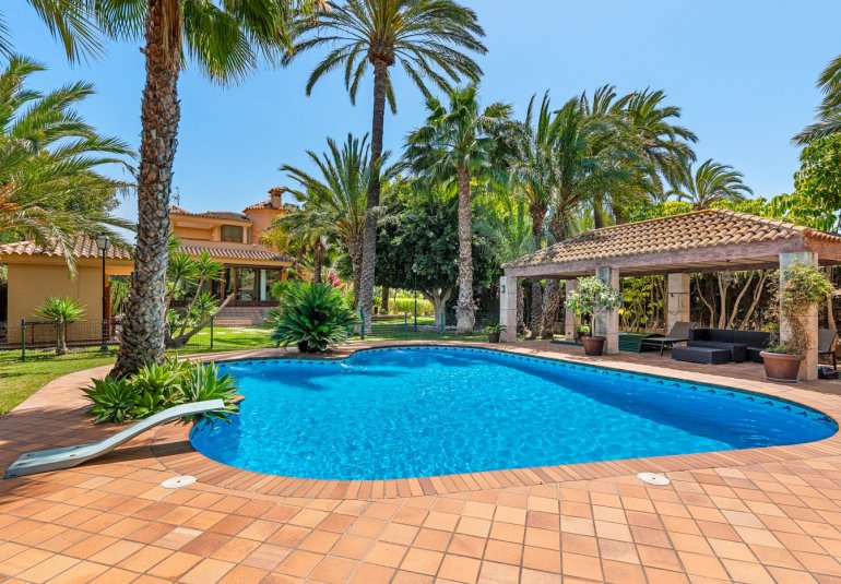 Reventa - Villa -
Elche/Elx