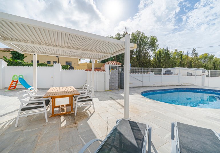 Reventa - Villa -
La Nucía - Panorama