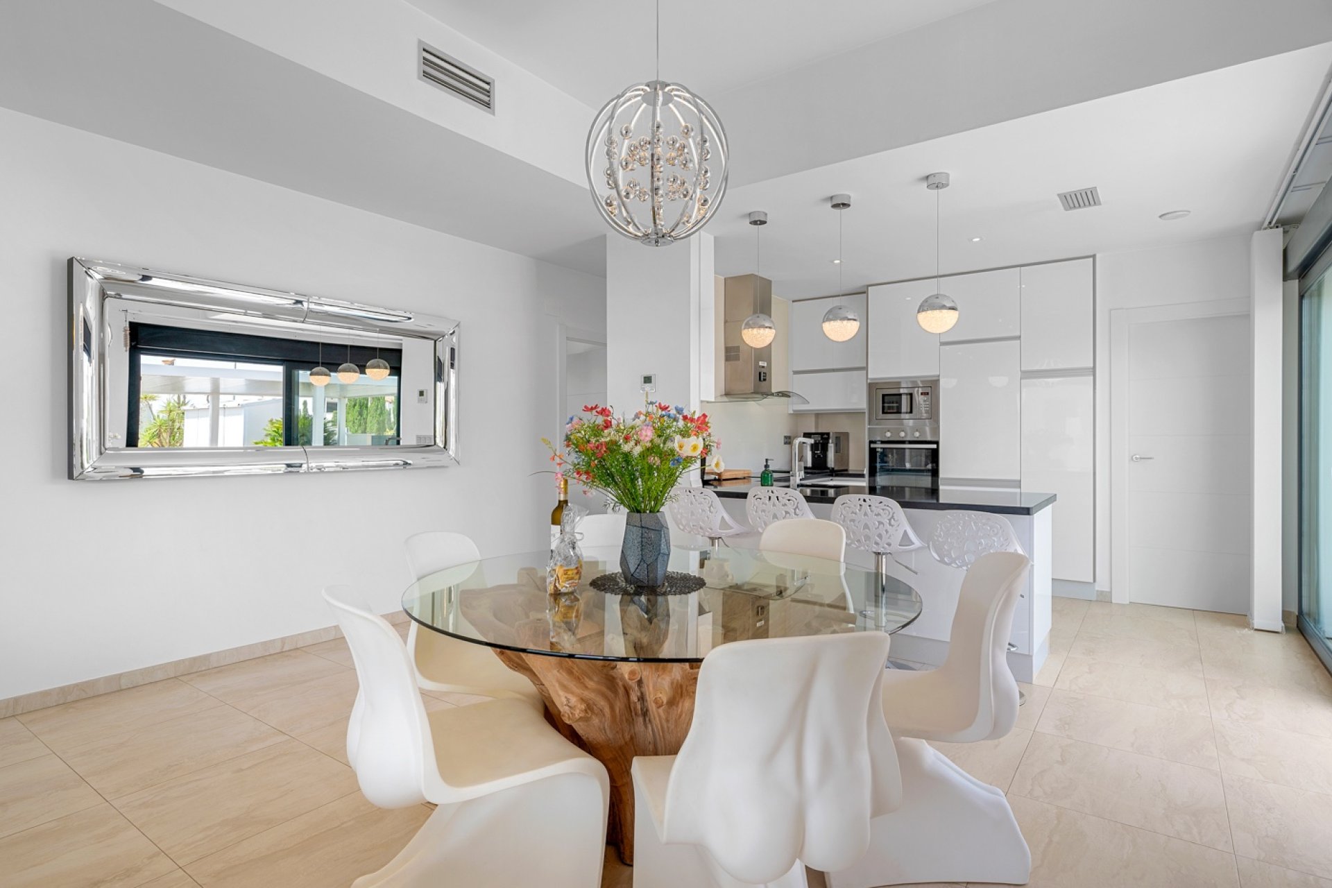 Reventa - Villa -
Orihuela Costa - Villamartín