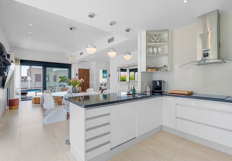 Reventa - Villa -
Orihuela Costa - Villamartín