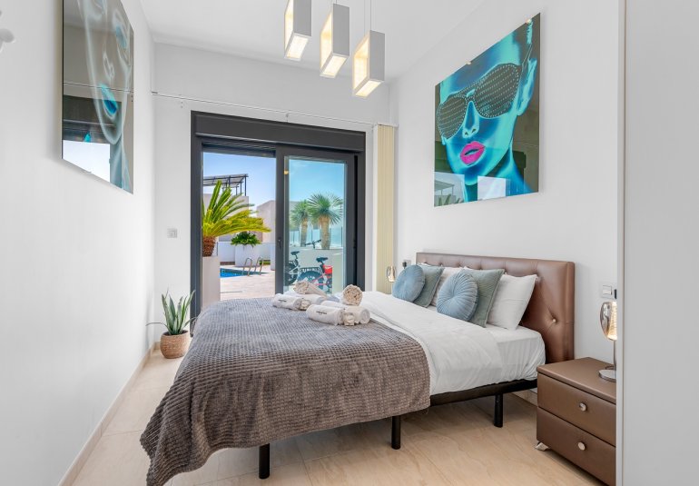Reventa - Villa -
Orihuela Costa - Villamartín
