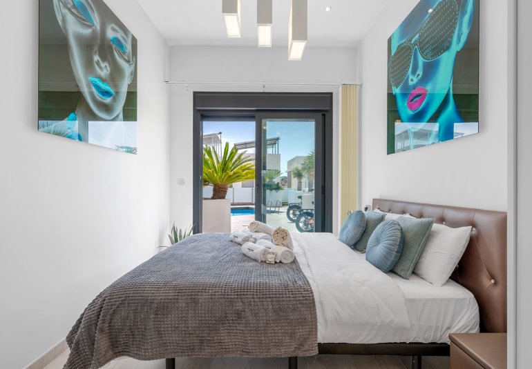 Reventa - Villa -
Orihuela Costa - Villamartín
