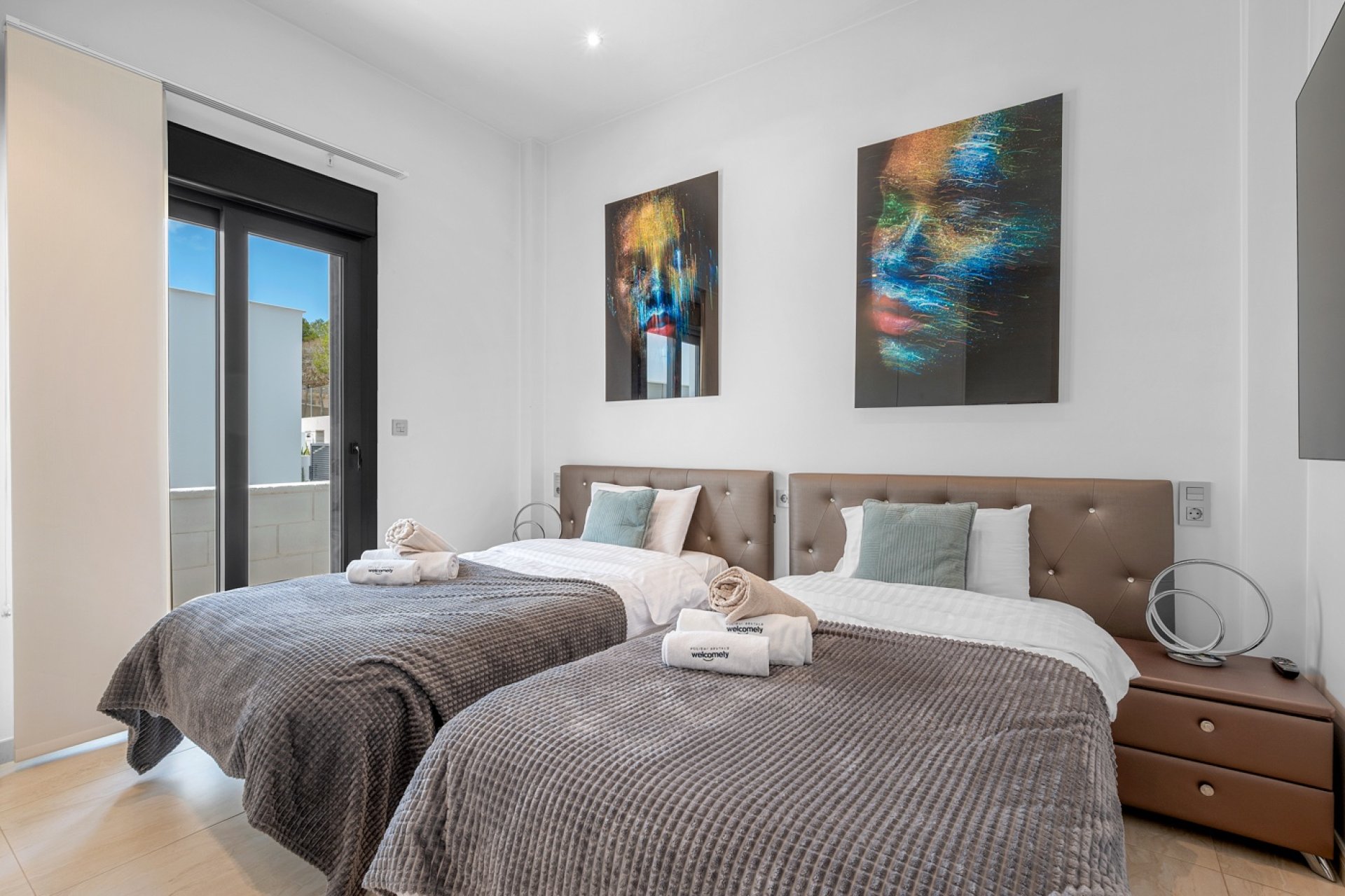 Reventa - Villa -
Orihuela Costa - Villamartín