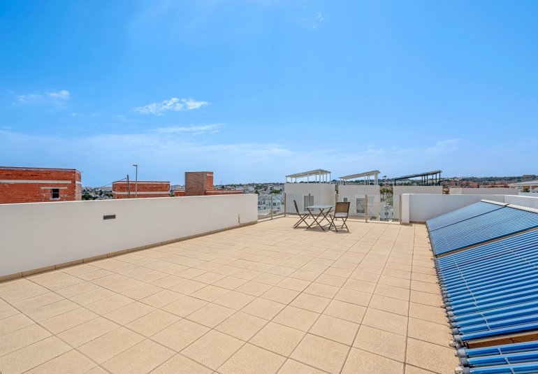 Reventa - Villa -
Orihuela Costa - Villamartín