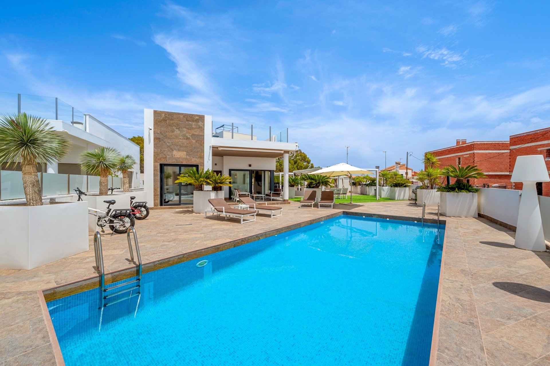 Reventa - Villa -
Orihuela Costa - Villamartín
