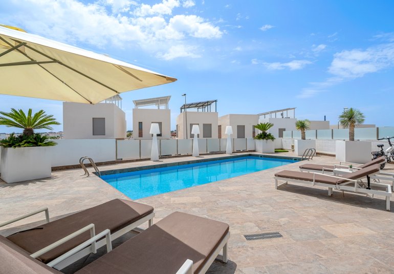 Reventa - Villa -
Orihuela Costa - Villamartín