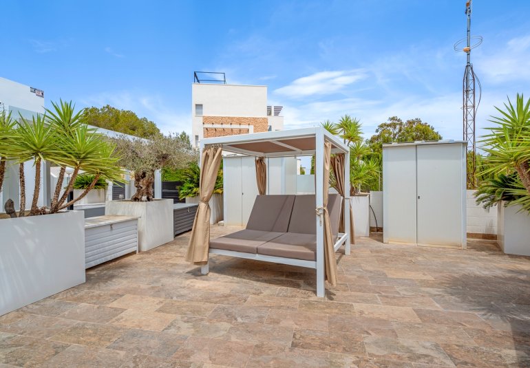 Reventa - Villa -
Orihuela Costa - Villamartín