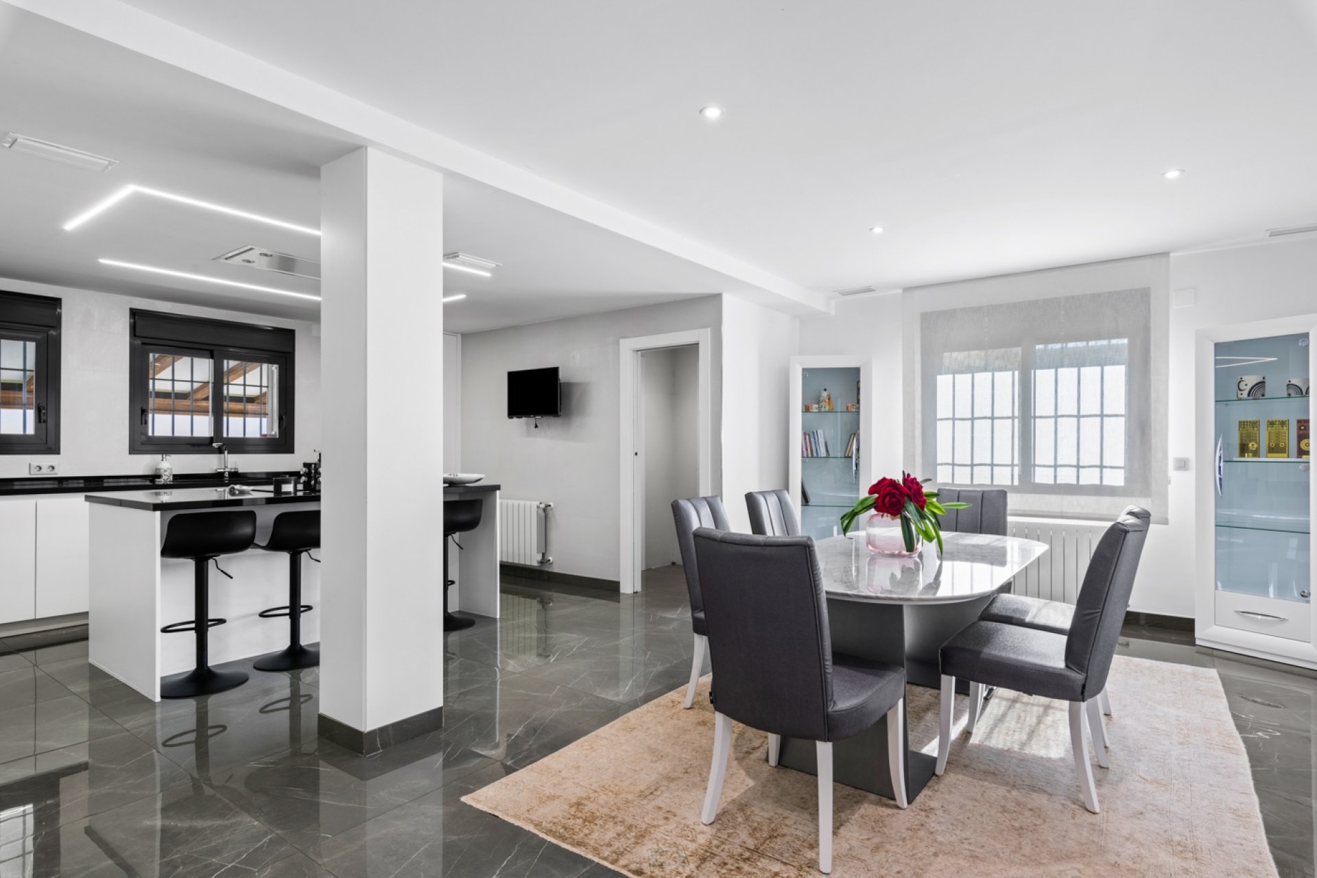 Reventa - Villa -
San Juan Alicante - Frank Espinós
