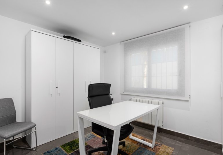 Reventa - Villa -
San Juan Alicante - Frank Espinós