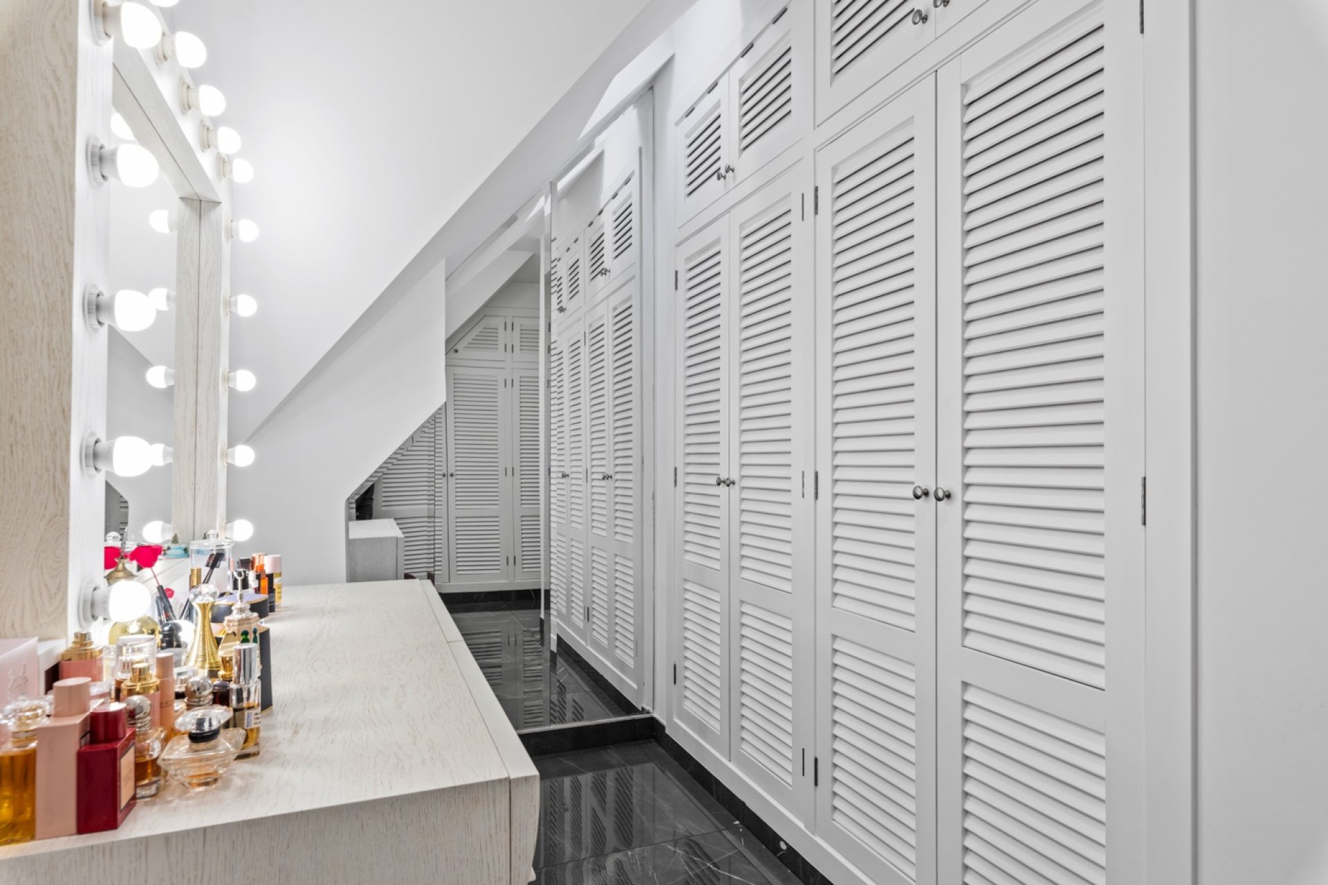 Reventa - Villa -
San Juan Alicante - Frank Espinós