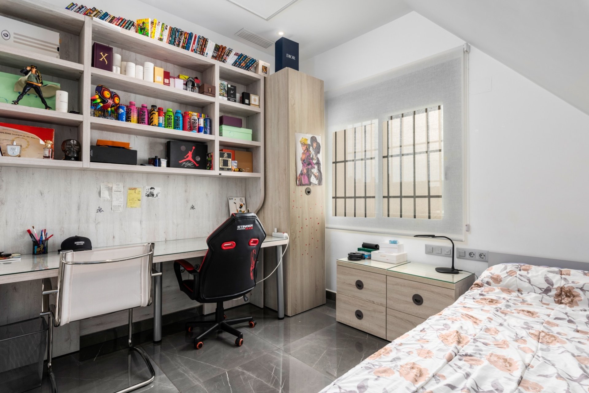 Reventa - Villa -
San Juan Alicante - Frank Espinós