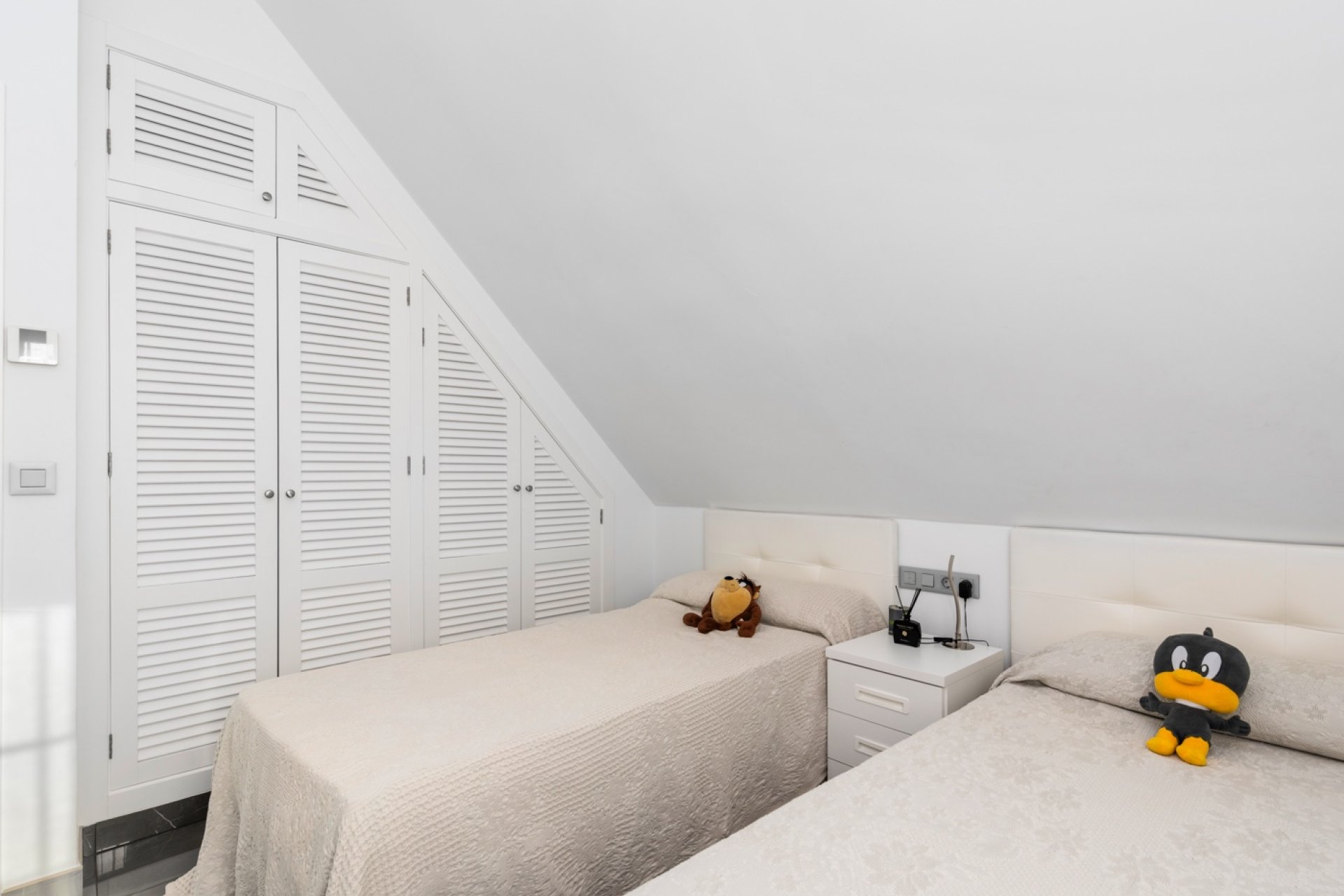 Reventa - Villa -
San Juan Alicante - Frank Espinós