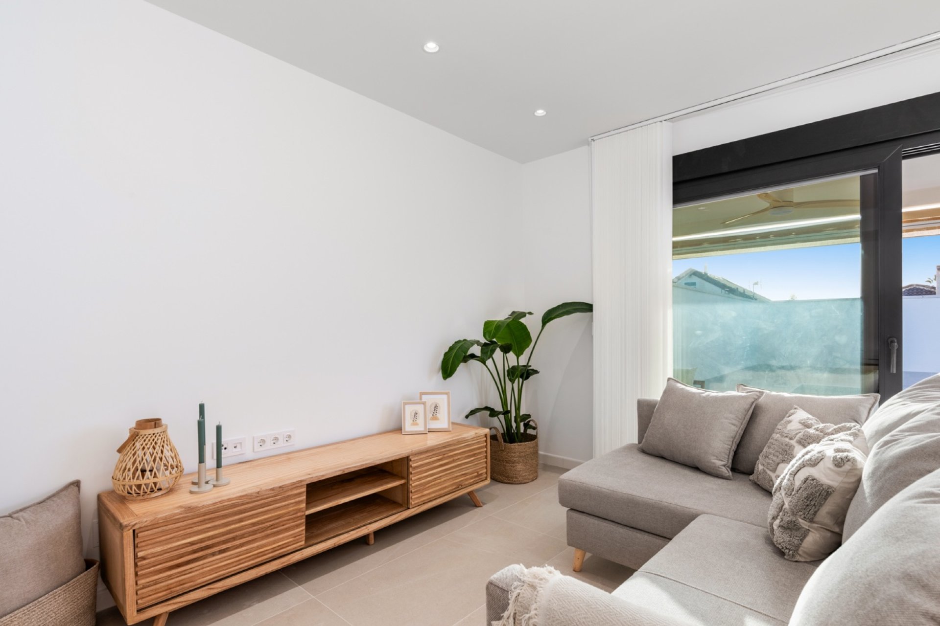 Reventa - Villa -
Torrevieja - El chaparral