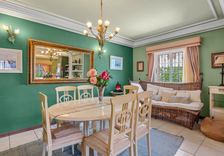 Reventa - Villa -
Torrevieja - La Mata